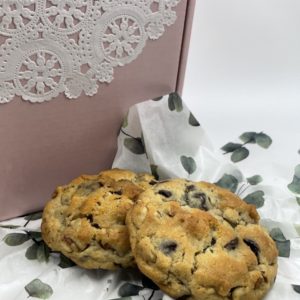 Walnut Chocolate Chip Cookie